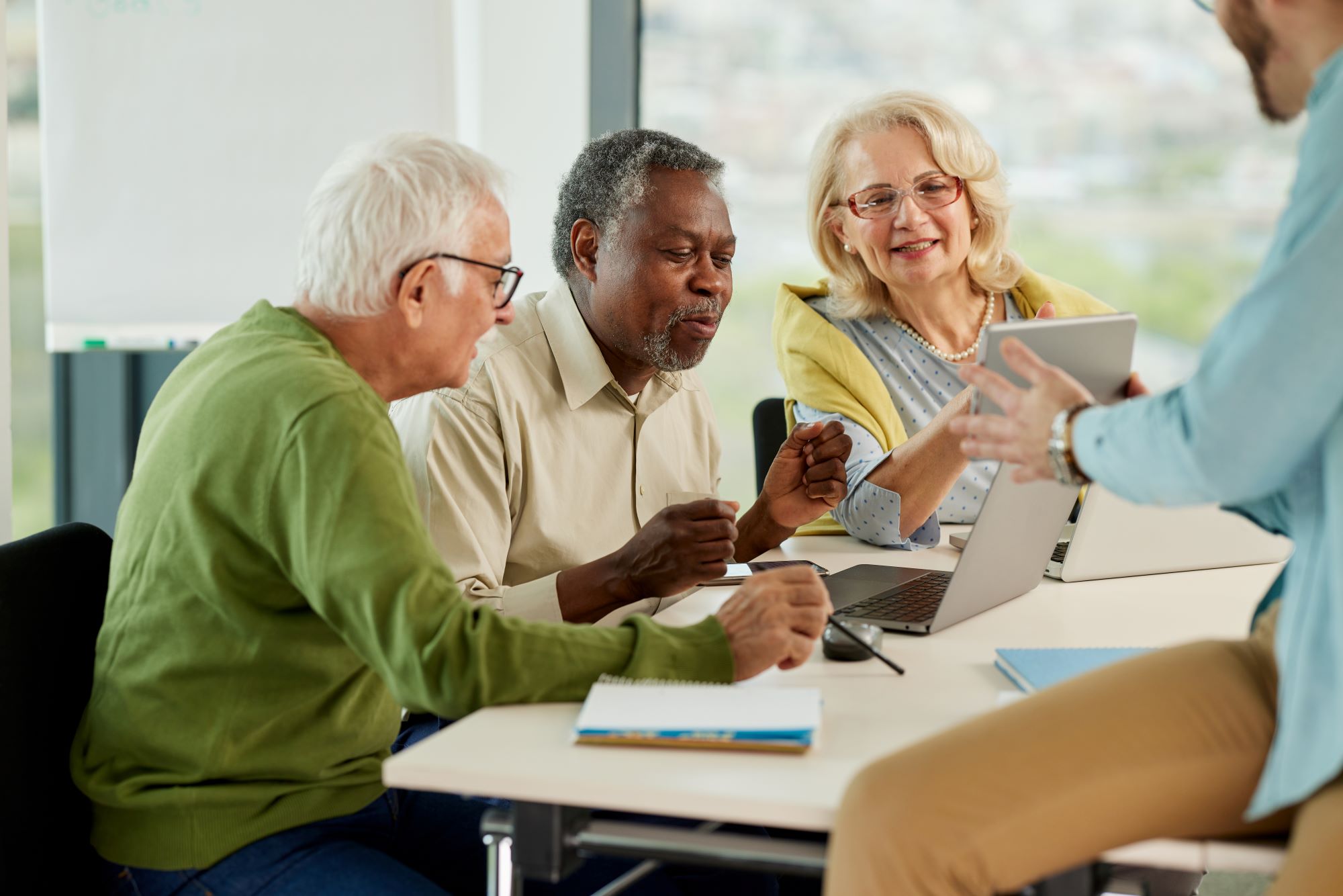 5 Best Places to Find Adult Education Programs for Seniors & Retirees