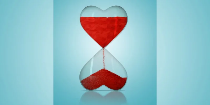 heart hour glass depicting organ donation time limit