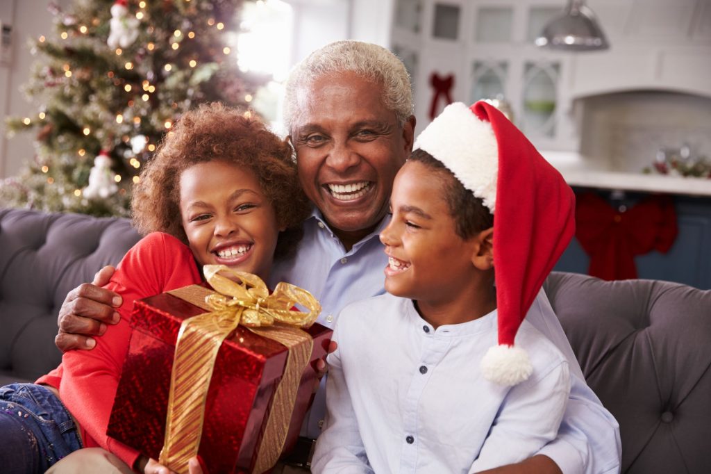 grandpa with grandkids
