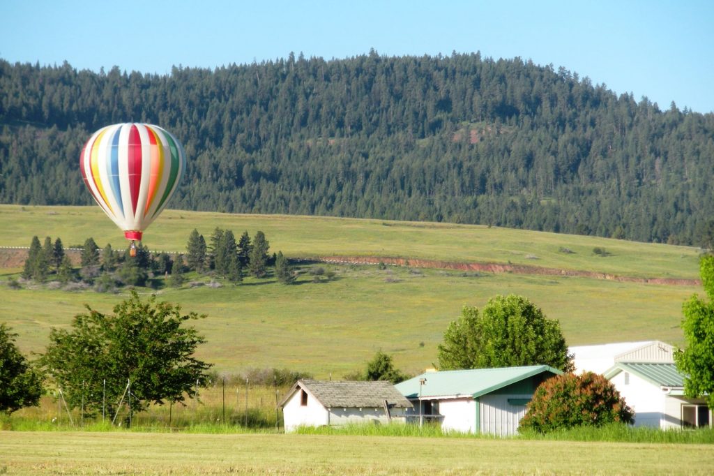 hot air balloon