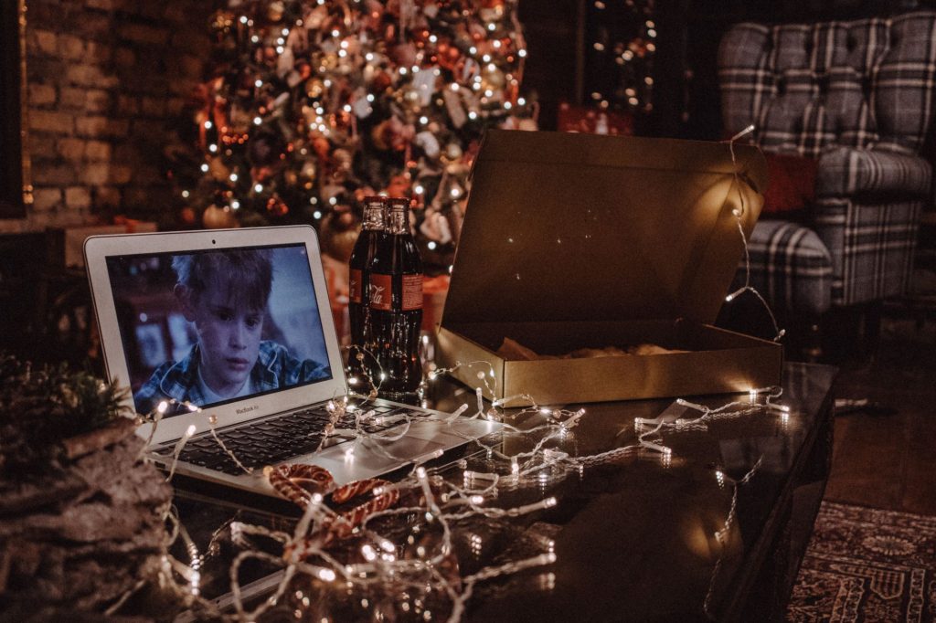 home alone on laptop christmas movie