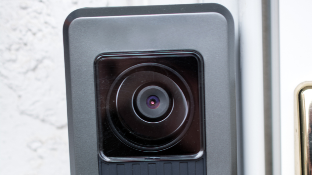 smart home door camera up close