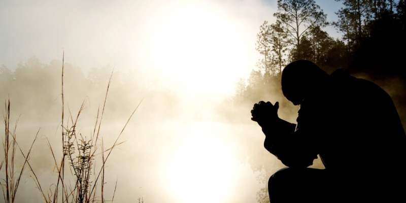 praying outside silhouette