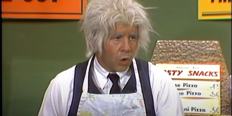 Harvey Korman And Tim Conway Star In Hilarious Hot Dog Vendor Sketch