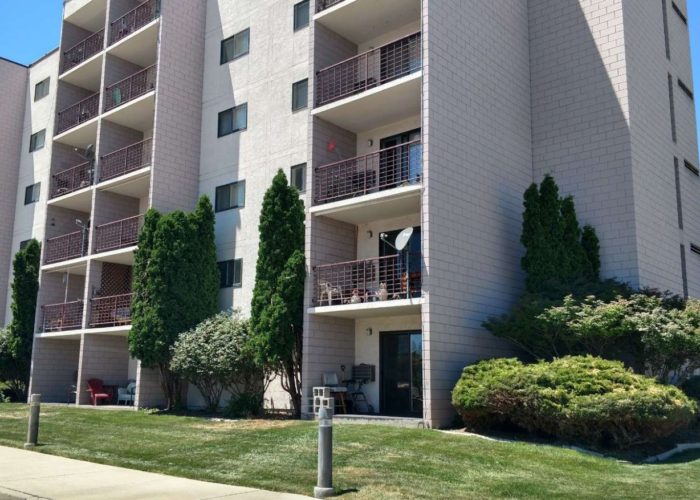 Landmark Exterior 700x500 1 1