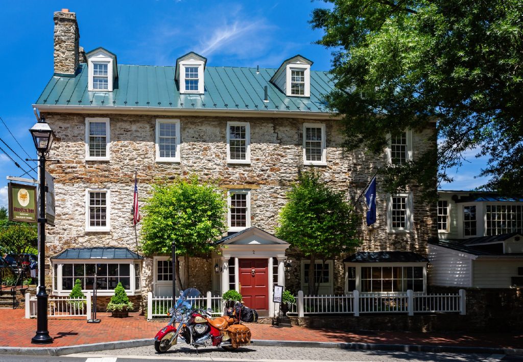 The famous Red Fox Inn in Middleburg, Virginia, is the oldest continually operated inn in the United States. Photo courtesy of Victor Block.