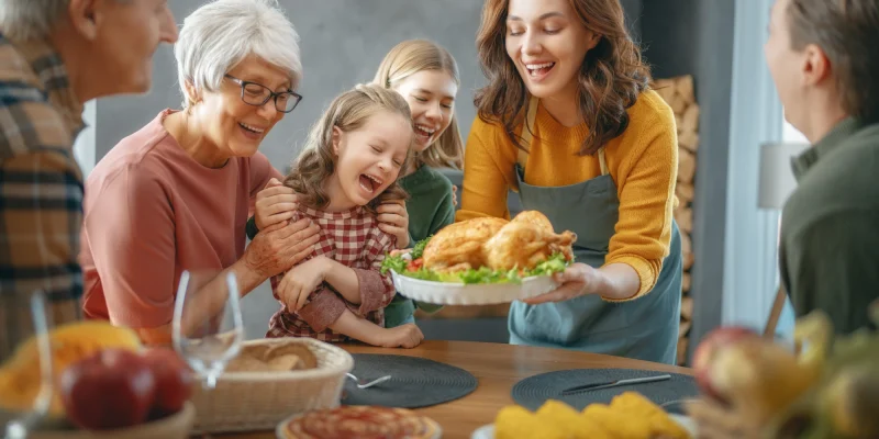 thanksgiving meal with grandparents and family