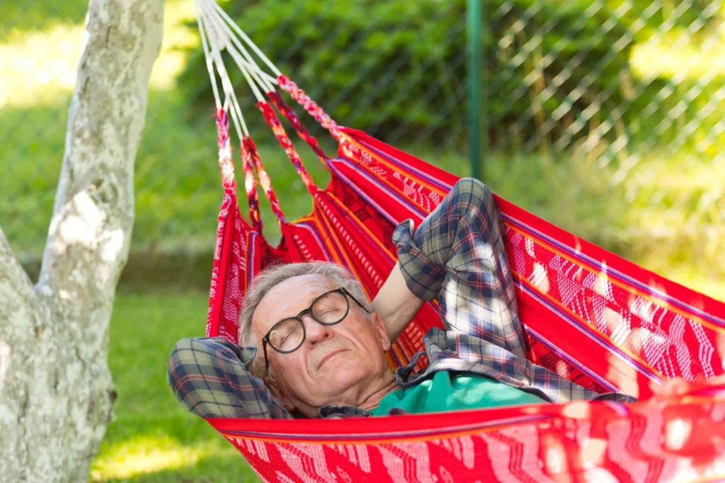 man outside sleep in the hammock